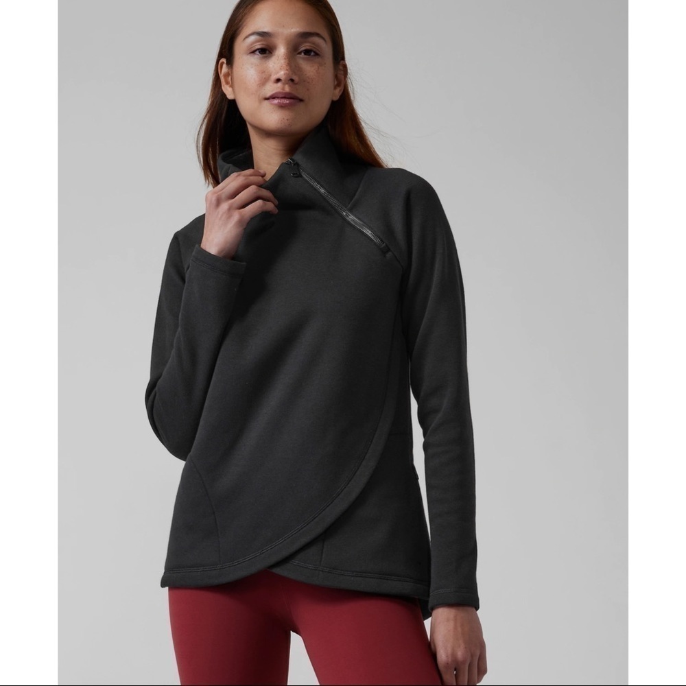 Athleta Cozy Karma Asymmetric Pullover Black Athleisure Sweatshirt High Neck S
